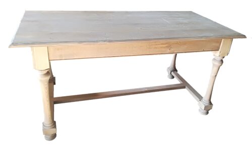 Burbank Dining Table